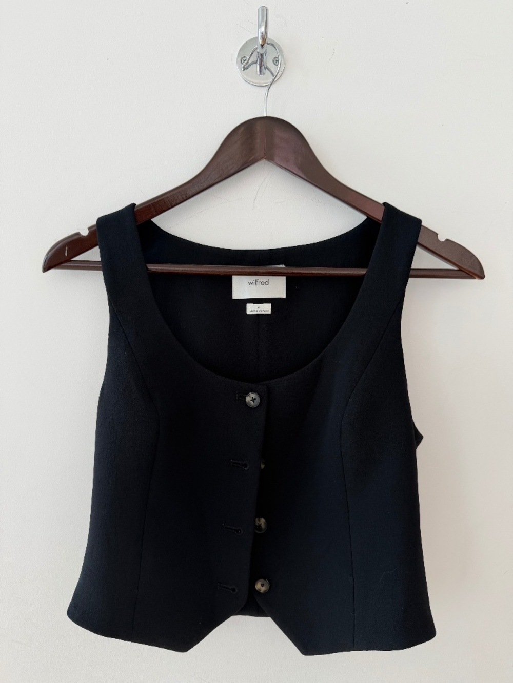 Wilfred Women’s black vest from